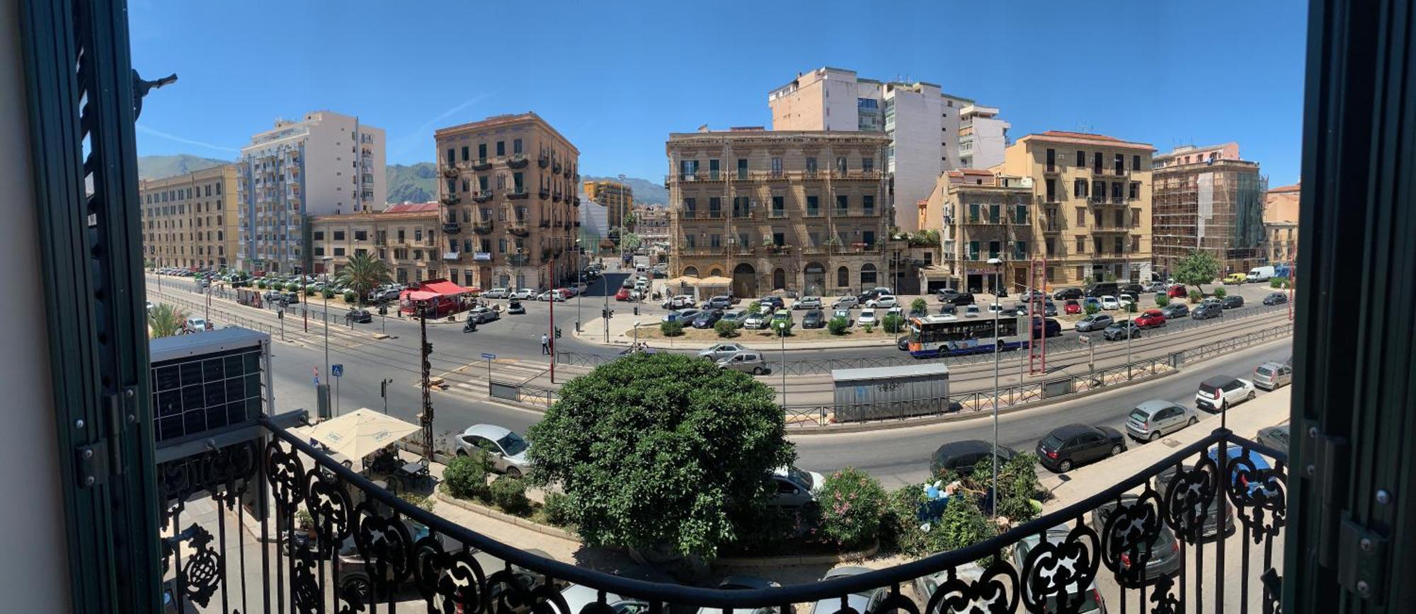 Central Station Палермо Екстериор снимка